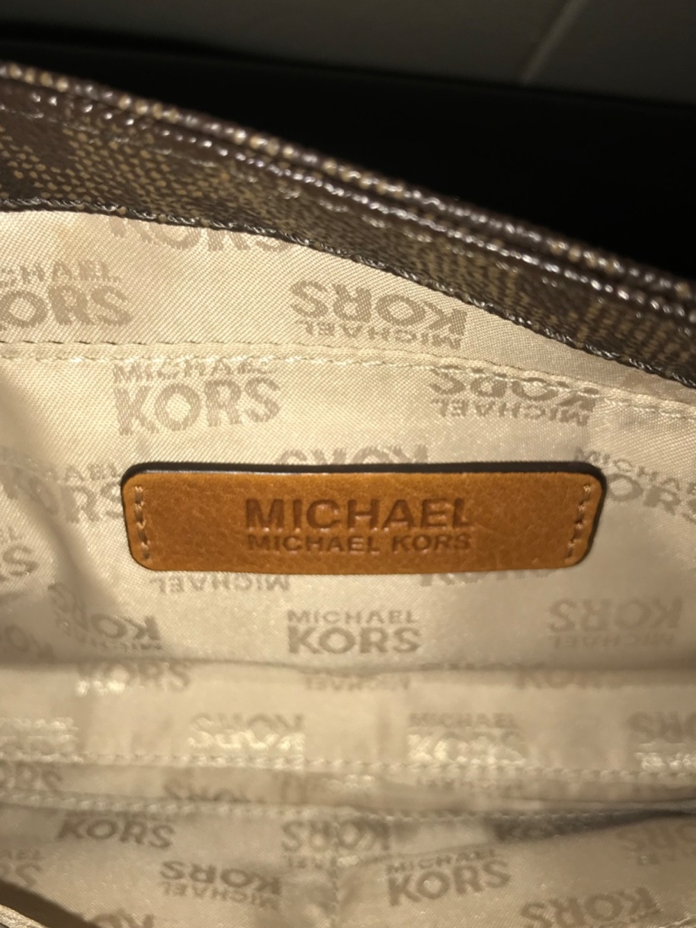 Michael Kors clutch and wallet set - Picture 8 of 10